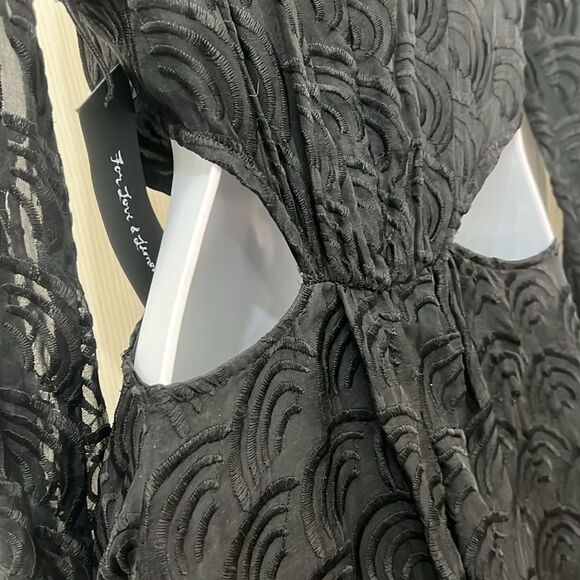 For Love And Lemons Black Cut Out Flared Cocktail Dress VNeck Long Sleeve Mini - Picture 11 of 15